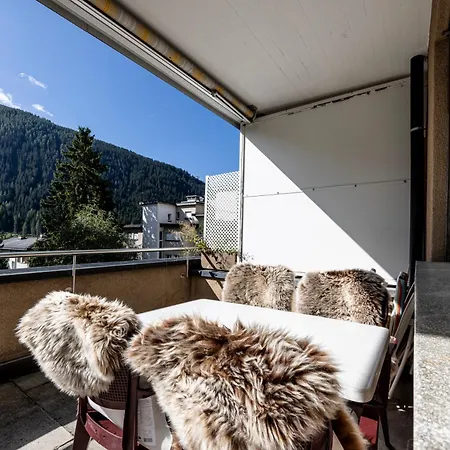 Mit Separater Küche Mitten In Davos